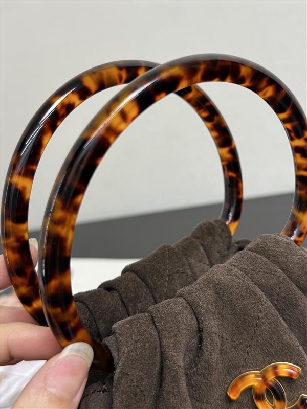 2026131222421718 100